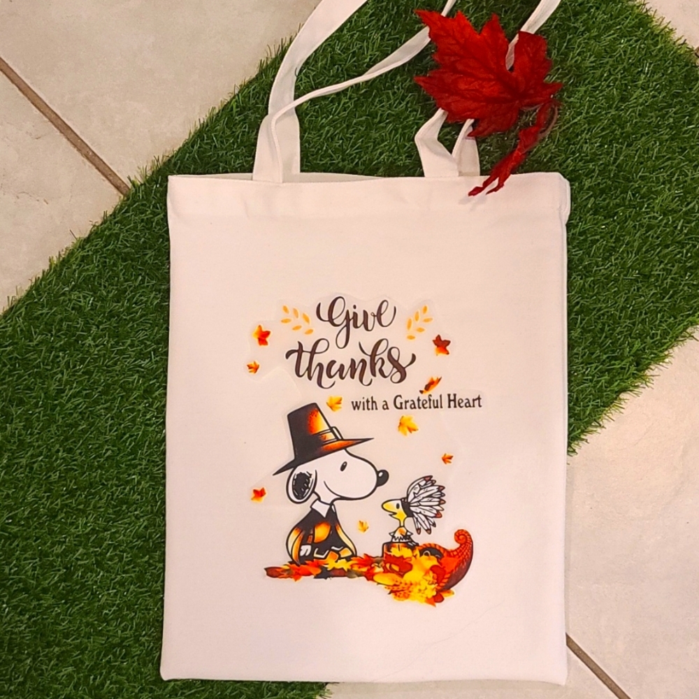 SNOOPY  themed Beagle tribute to Charlie Brown Canvas Tote Bag NWT